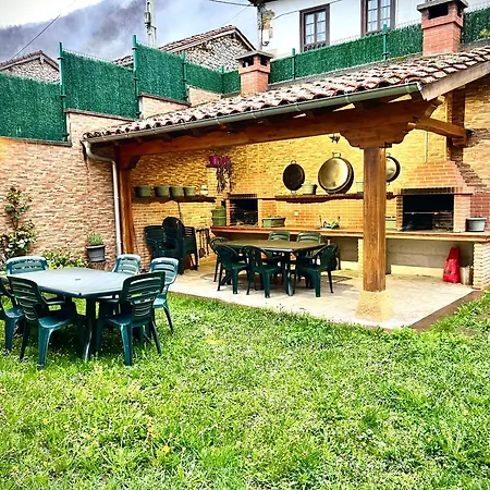 Nyaraló Viviendas Rurales El Canton *