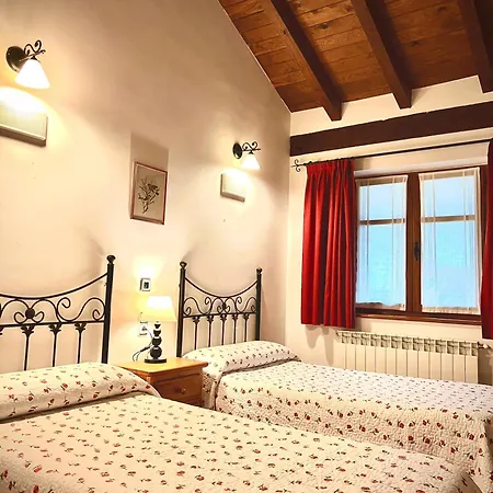 Holiday home Viviendas Rurales El Canton Cucayo