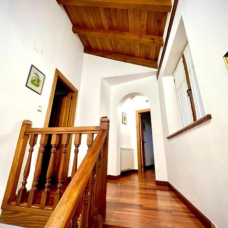 Viviendas Rurales El Canton Holiday home Cucayo