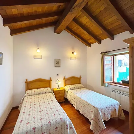 Viviendas Rurales El Canton Holiday home *
