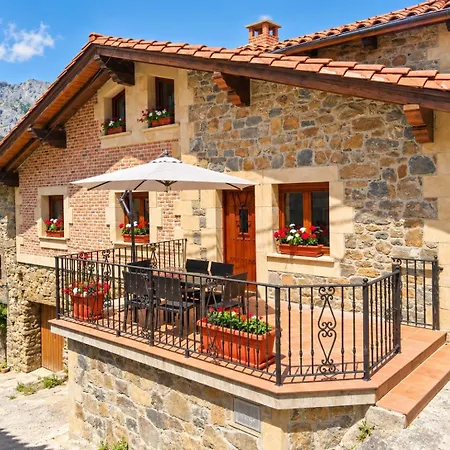 Viviendas Rurales El Cantón Сasa de vacaciones Cucayo