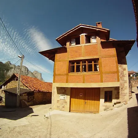 Holiday home Viviendas Rurales El Canton *