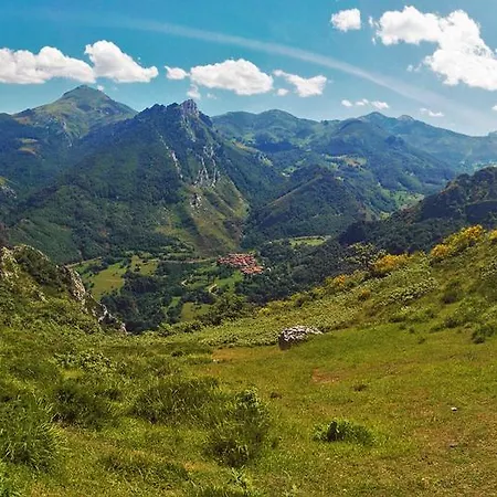 Nyaraló Viviendas Rurales El Canton *