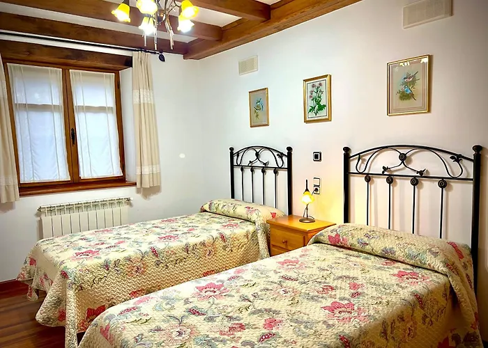 Viviendas Rurales El Canton * Cucayo