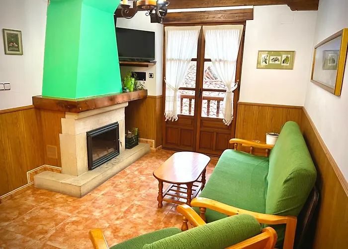 Viviendas Rurales El Canton * Cucayo